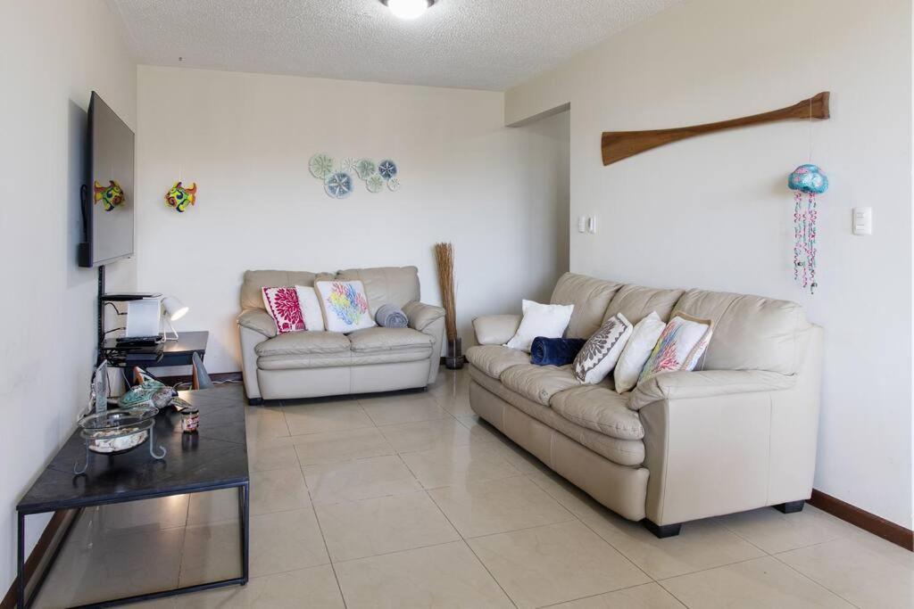 Near The Beach! Lovely 3-Bedroom Condo With Pool Jaco Exterior photo